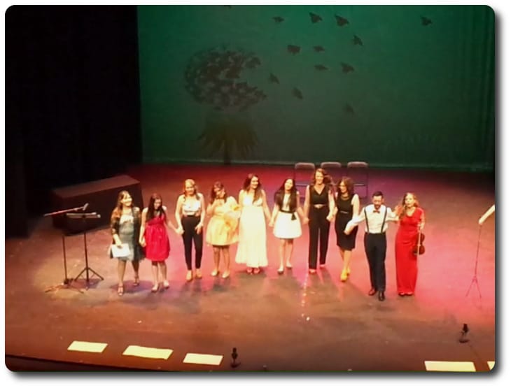 Graduación de los ciclos formativos del IES Atenea