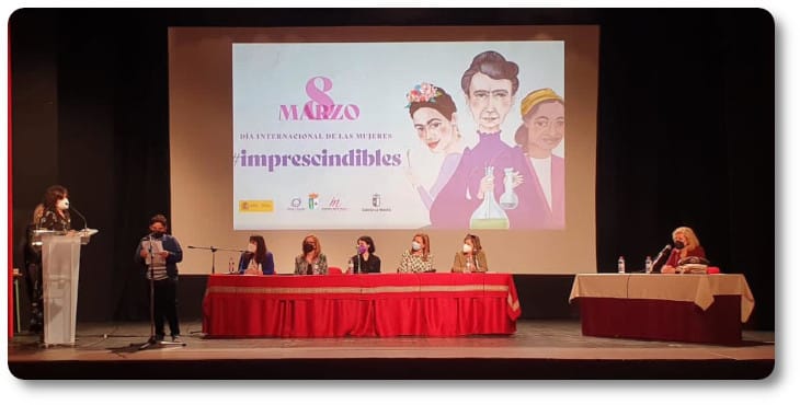 Mesa redonda "Mujeres que escriben"